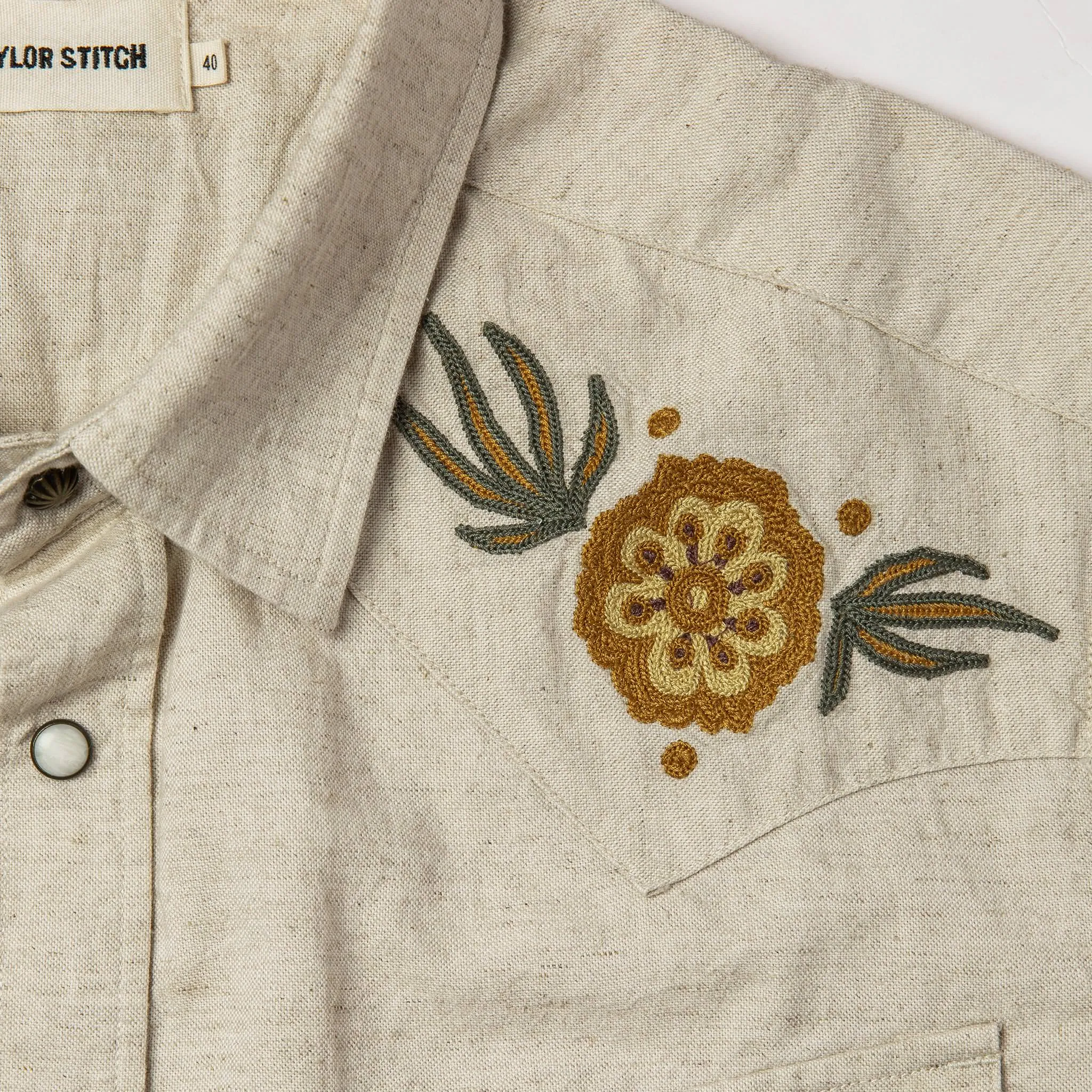 The Embroidered Short Sleeve Western in Natural